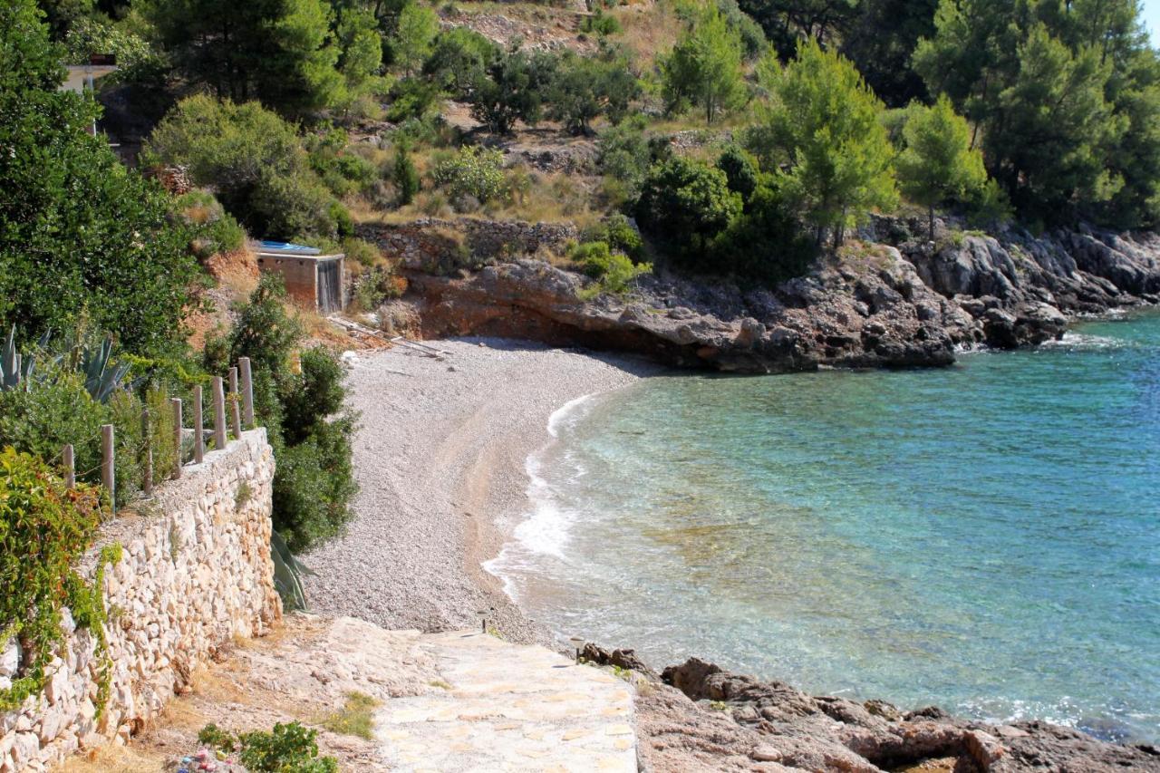 Seaside House For Families With Children Cove Tvrdni Dolac, Hvar - 2057 Gdinj 외부 사진
