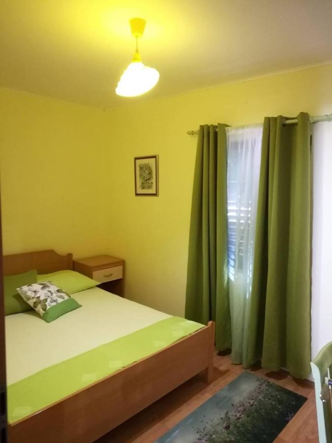 Seaside House For Families With Children Cove Tvrdni Dolac, Hvar - 2057 Gdinj 외부 사진