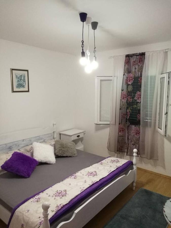 Seaside House For Families With Children Cove Tvrdni Dolac, Hvar - 2057 Gdinj 외부 사진